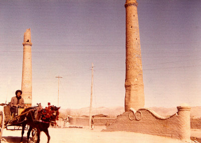 Minars and Gadi