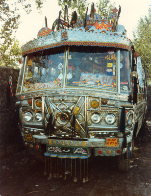 Bus - near Mansherra