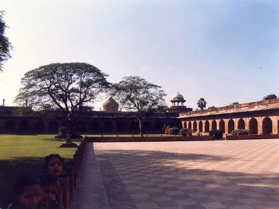 Taj Mahal - outer courtyard