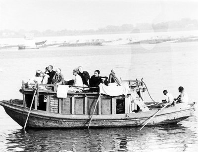 Guru boat