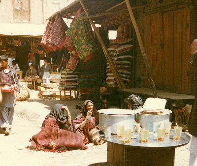 Afgh-79-Kabul-koochie women.jpg