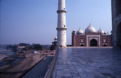 Agra-Taj back side and jawab