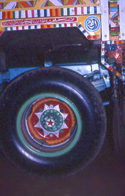 Pakistan-truck tire