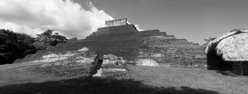 Pyramid Pano-3-BW