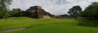 Comalcalco Pyramid Pano-1