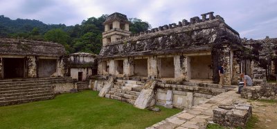 Palace Courtyard Pano-1