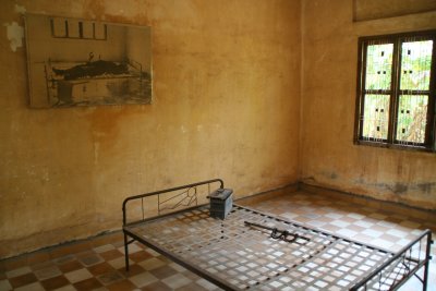 When Vietnamese troops liberated Cambodia, they found 14 last corpses that were left on the beds where they had been tortured