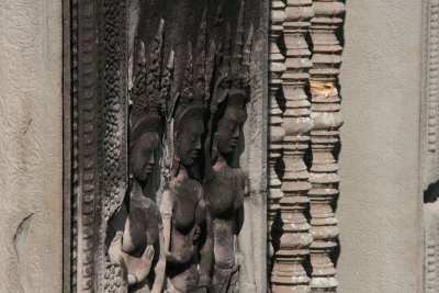 carvings of Apsara