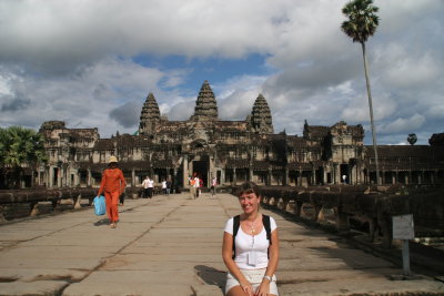 Meeli & Angkor Wat
