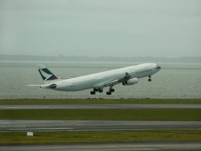 Cathay Pacific 2.jpg