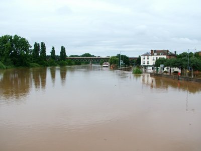 Down river towards the Racecourse