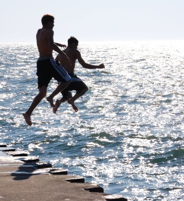 Swimmers3.jpg