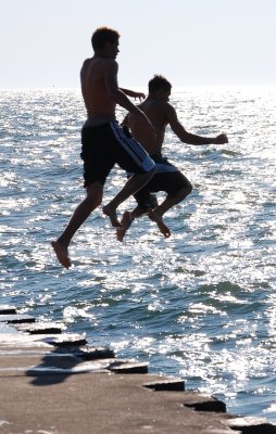 Swimmers2.jpg
