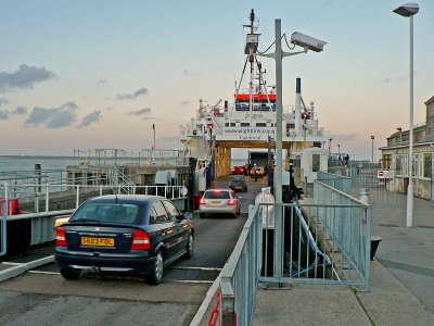 791 Loading car ferry at Yarmouth.jpg