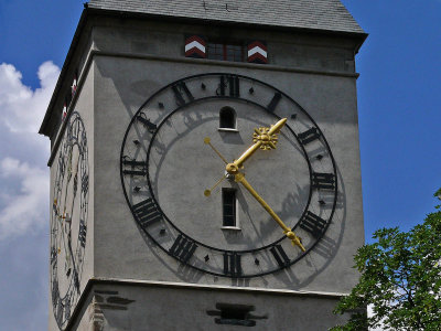 834 Clock face.jpg