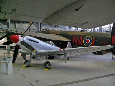 483 Spitfire  Lancaster.jpg