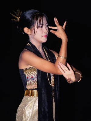 Dancer/storyteller by Geophoto