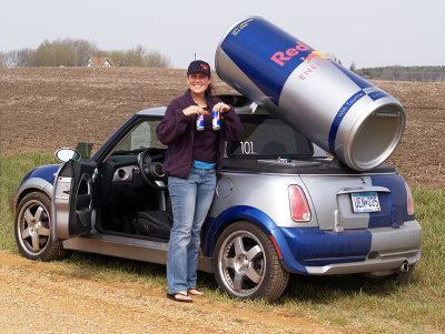 Red Bull Girl, Advertising in Style-Shirley