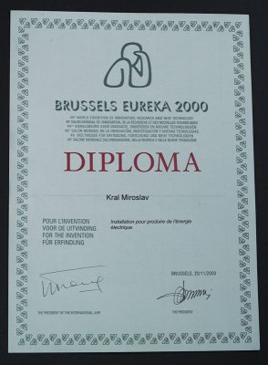 DIPLOMA.jpg