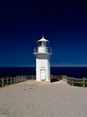 Cape Liptrap lighthouse by Dennis