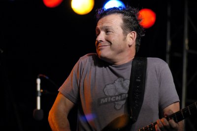 Tommy Castro 1