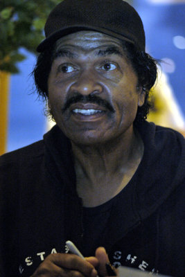 Bobby Rush - autograph party