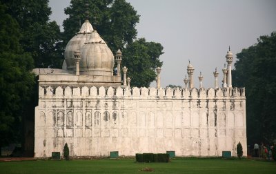 Moti Masjid