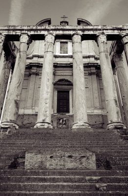 Temple Antoninus and Faustina