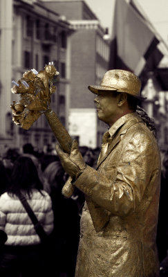 Gold on Via Del Corso