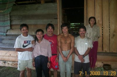 From left; Berlari Ayu, Asik Nyelik, bro of Ayu, Asok Wee, Lawat Lupang