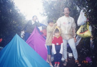 April Tan 5 years old; Tan Ben Yi at 11 years. Their 1st ascent above 7,000ft