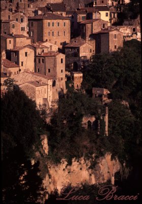 Pitigliano-Tuscany.jpg