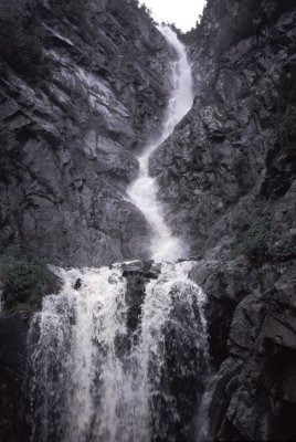 Falls-from-water.Gulf of Saint Lawrence