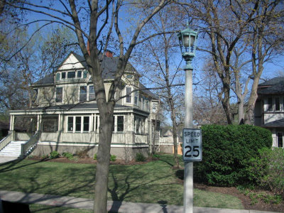 chicago - house.jpg