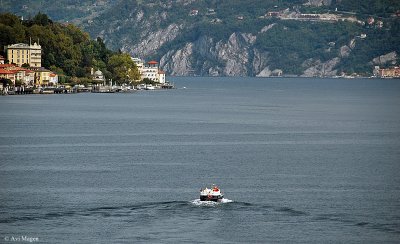 Back to the shore (Lake Como, Italy)