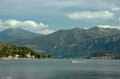 Crossing Lake Como (Italy)