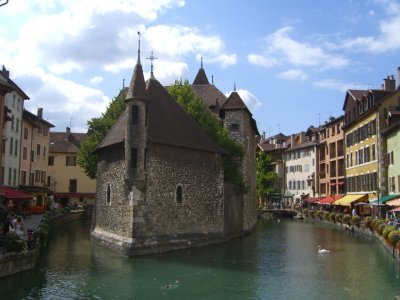 Typical Annecy Photo.JPG