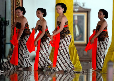 Traditional Javanese dancing