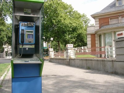 Telephone booth