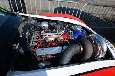 OzzS4_B201.jpg