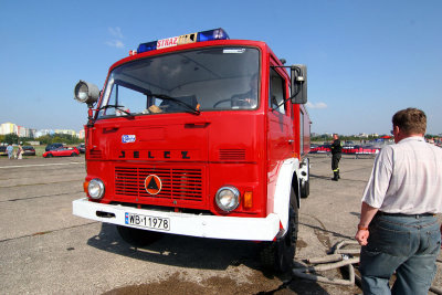 OzzS4_B275.jpg
