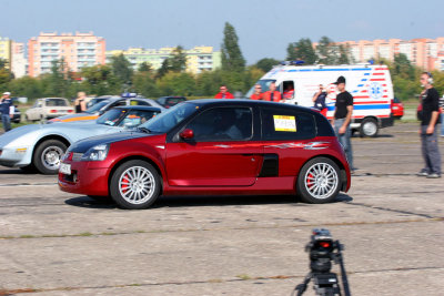 OzzS4_B300.jpg