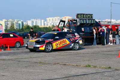 OzzS4_B395.jpg