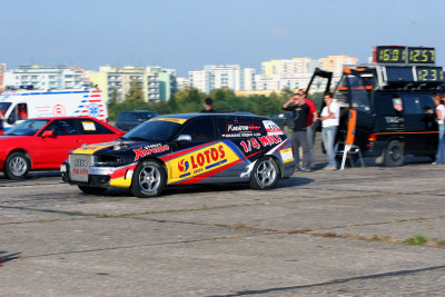 OzzS4_B397.jpg
