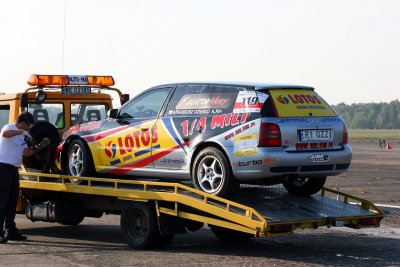 OzzS4_B423.jpg