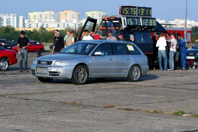 OzzS4_B448.jpg