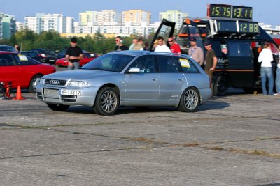 OzzS4_B449.jpg