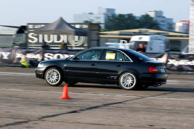 OzzS4_B506.jpg