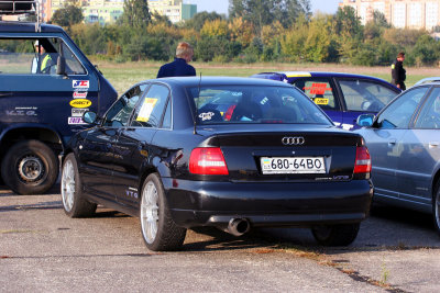 OzzS4_B510.jpg