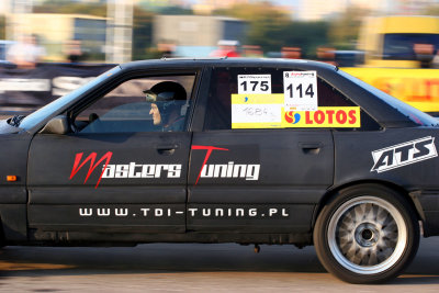 OzzS4_B582.jpg